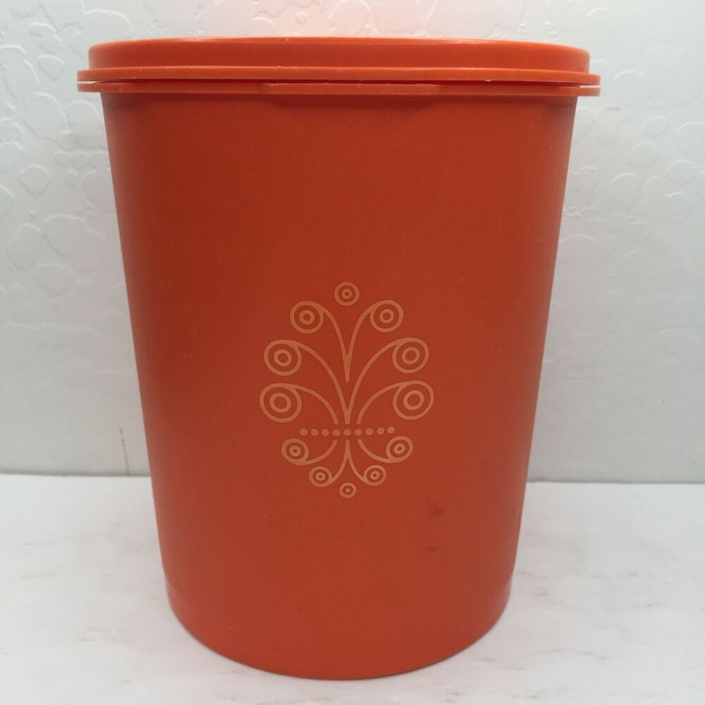 Vintage Servalier Tupperware Orange Storage Container 809-14 Sunburst Lid 810-26